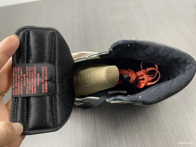 One Kick Hand DH3097-001 1 Jordan Air High OG Crafted 0605